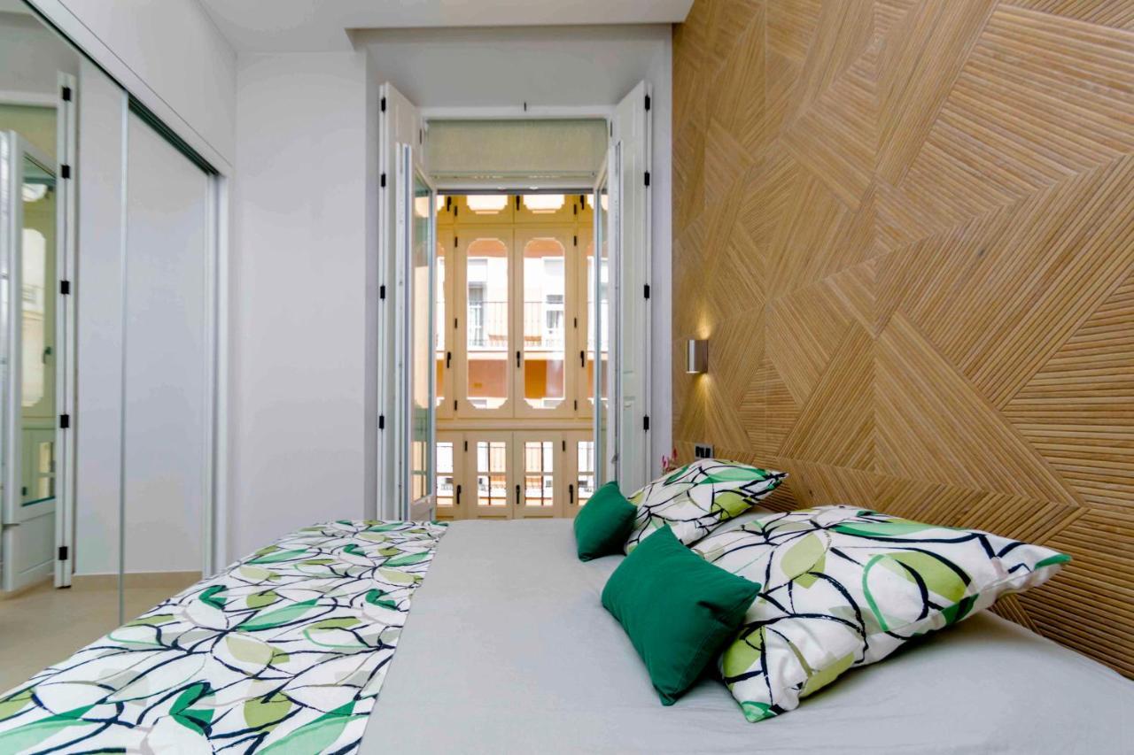 Inmalaga Santos Suites 2 Экстерьер фото